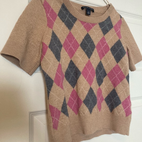 Banana Republic Argyle Crop Top in Tan, Pink, and Gray - Picture 2 of 3